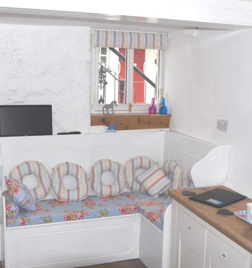 3 Bedroom Cottage Minutes Walk From Town, Harbour & Beaches. St Ives Kültér fotó