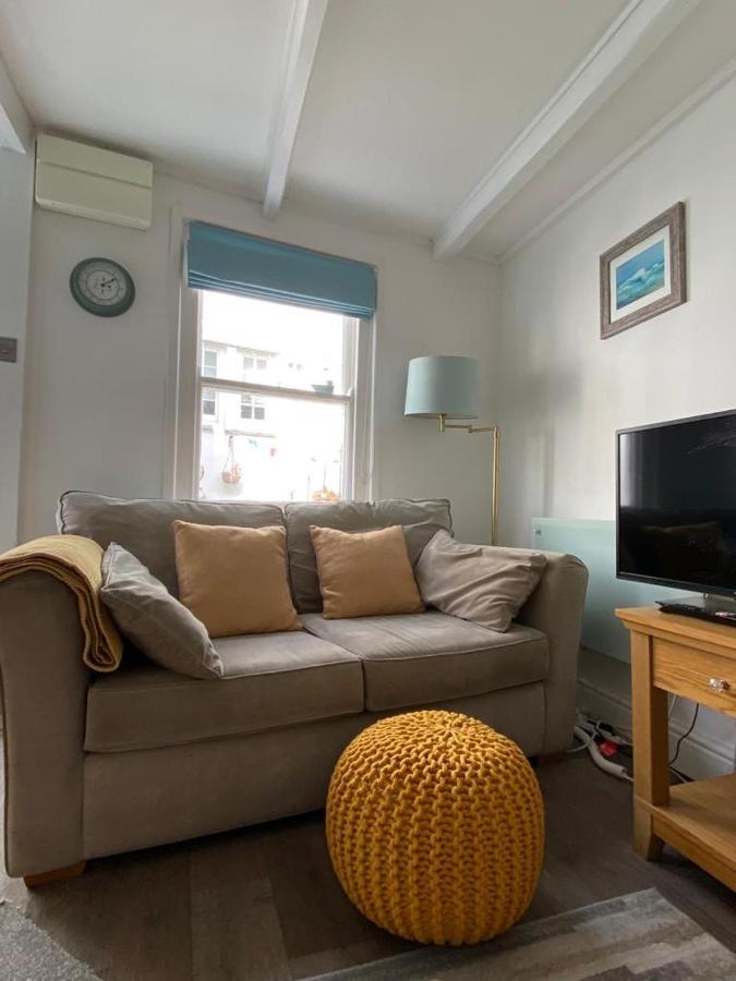 3 Bedroom Cottage Minutes Walk From Town, Harbour & Beaches. St Ives Kültér fotó