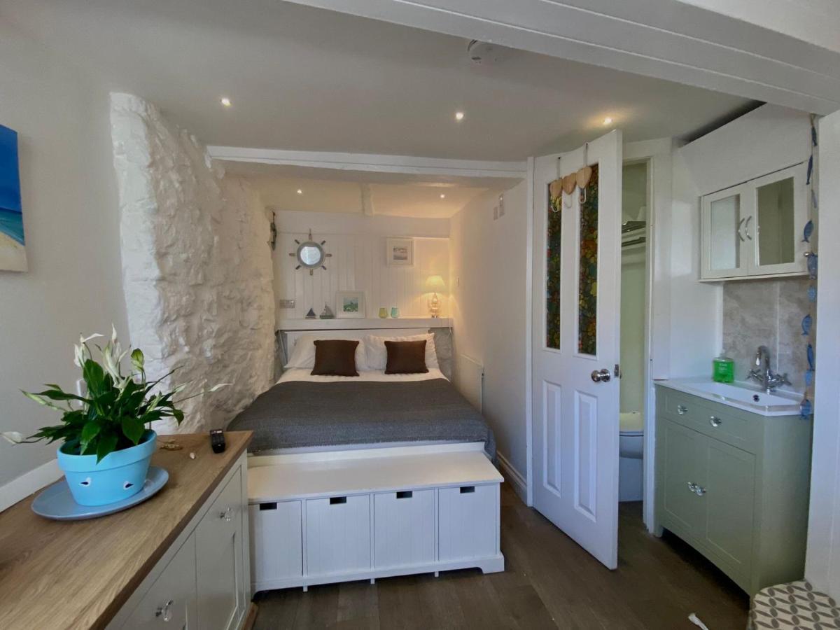 3 Bedroom Cottage Minutes Walk From Town, Harbour & Beaches. St Ives Kültér fotó